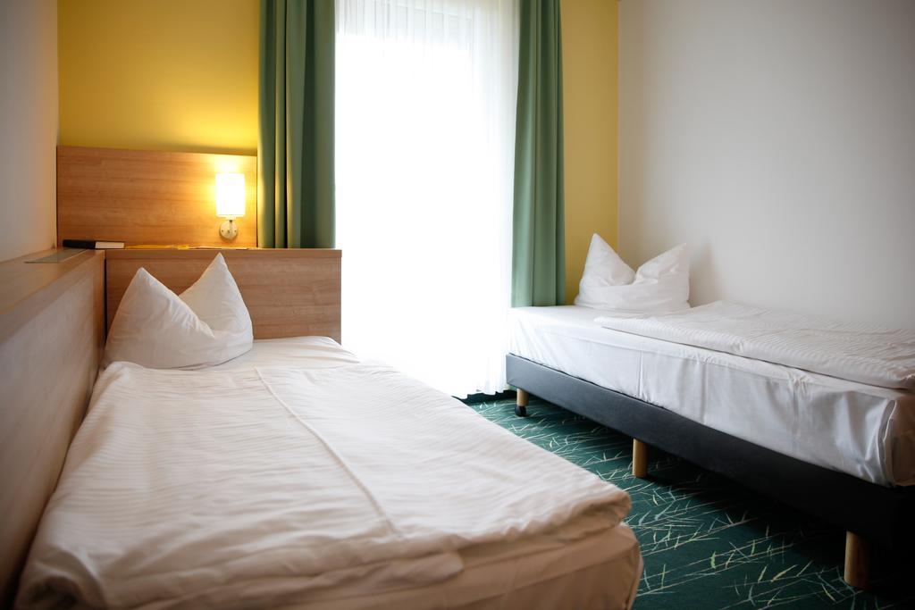 Sonnenhotel Feldberg Am See Mit Schwimmbad, Sauna Und Dampfbad Feldberger Seenlandschaft Rom bilde