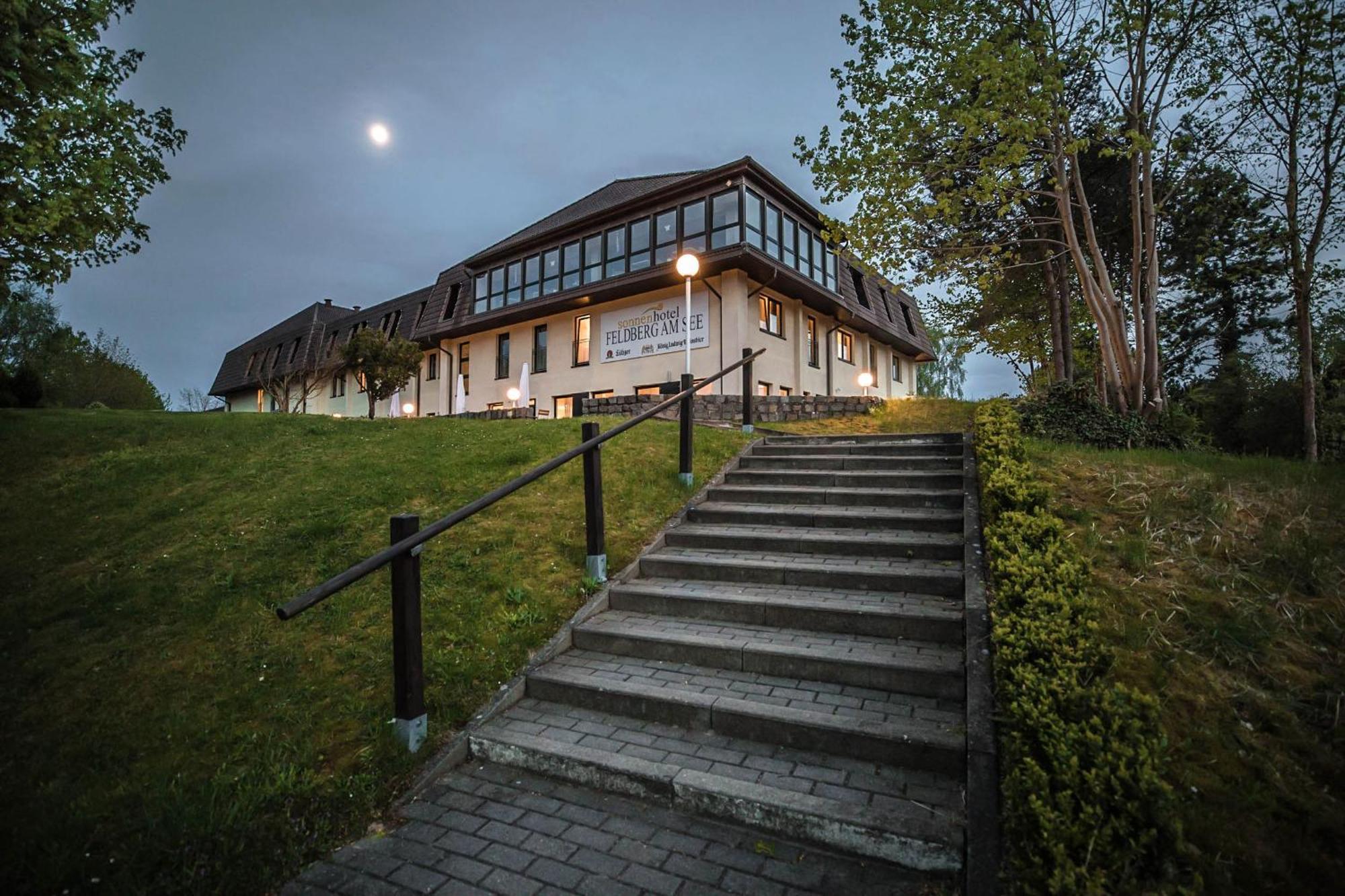 Sonnenhotel Feldberg Am See Mit Schwimmbad, Sauna Und Dampfbad Feldberger Seenlandschaft Eksteriør bilde