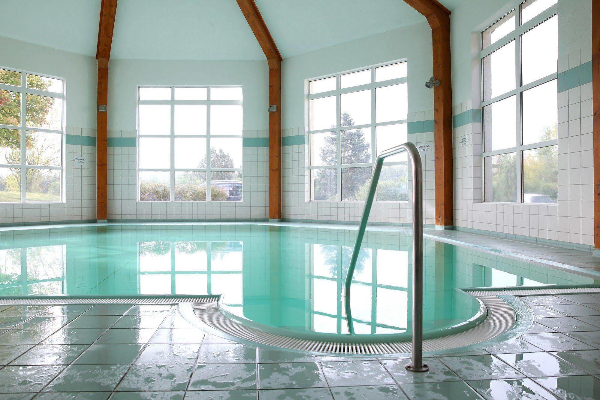 Sonnenhotel Feldberg Am See Mit Schwimmbad, Sauna Und Dampfbad Feldberger Seenlandschaft Eksteriør bilde