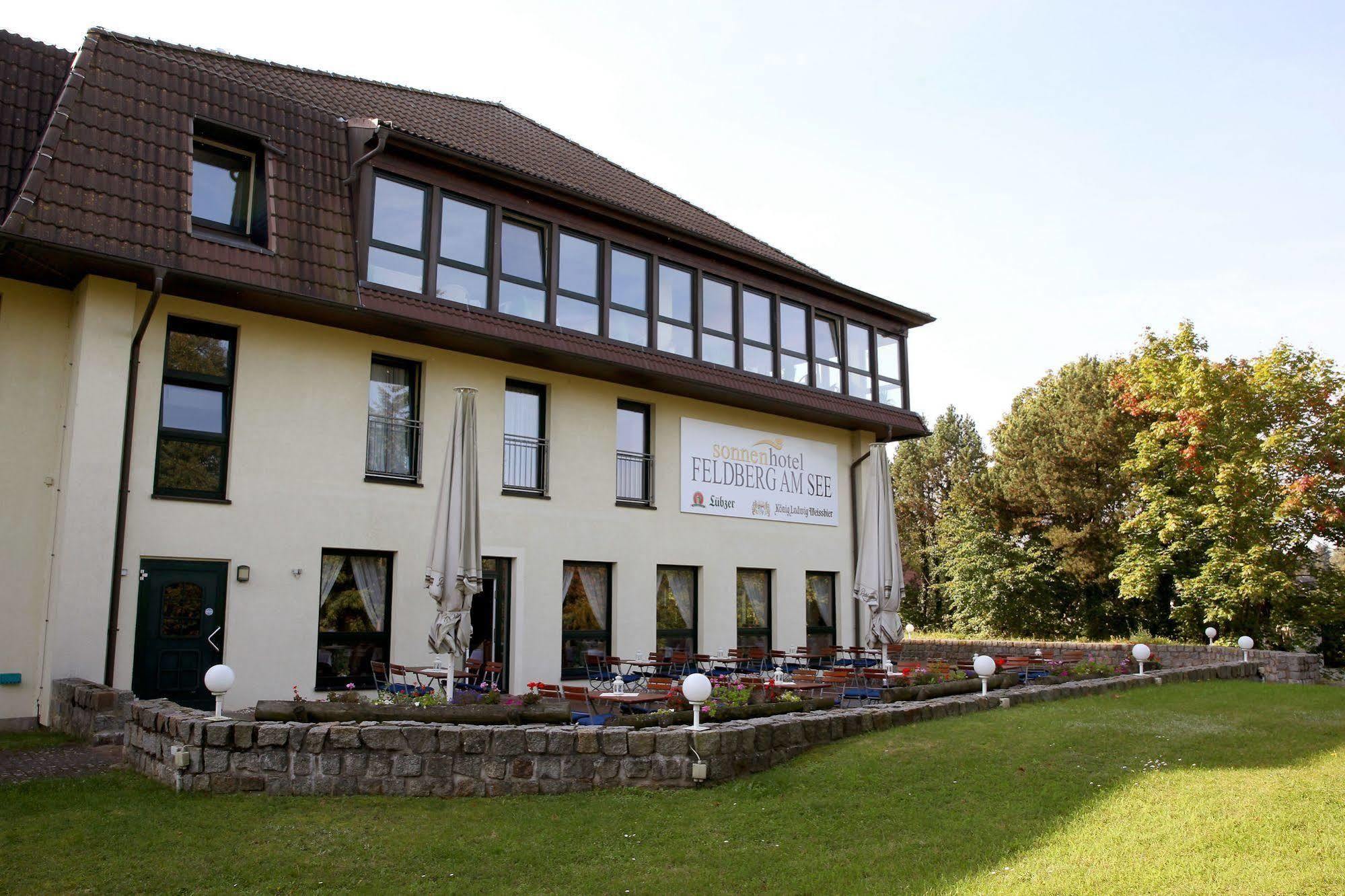 Sonnenhotel Feldberg Am See Mit Schwimmbad, Sauna Und Dampfbad Feldberger Seenlandschaft Eksteriør bilde